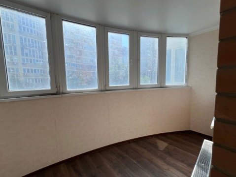3-к квартира, 2/10 эт., 85м²
