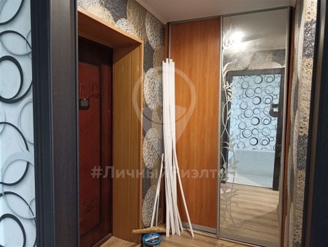 1-к квартира, 5/5 эт., 32м²