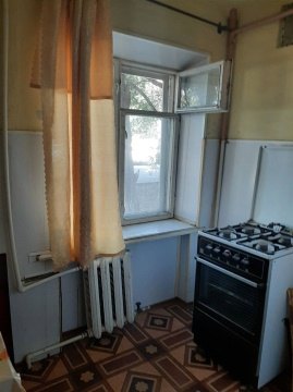 3-к квартира, 1/5 эт., 49м²