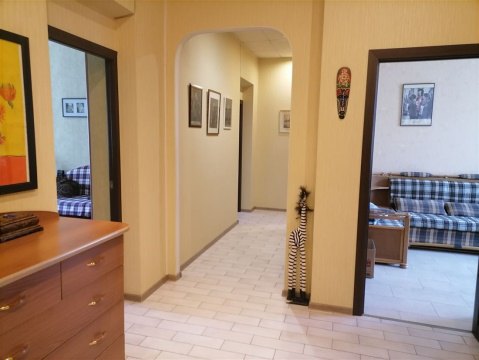 3-к квартира, 5/5 эт., 86м²