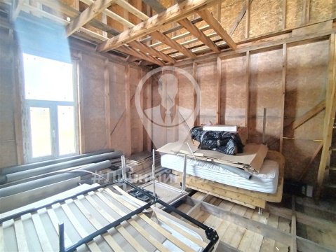 Дом 108м², участок 410 сот.