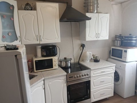 2-к квартира, 2/3 эт., 49м²
