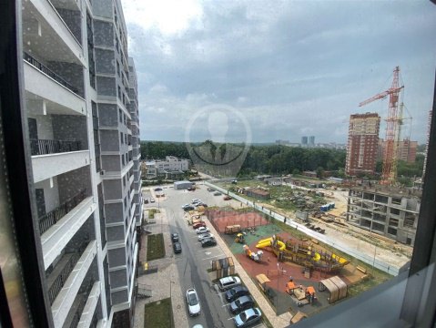 1-к квартира, 10/17 эт., 50м²