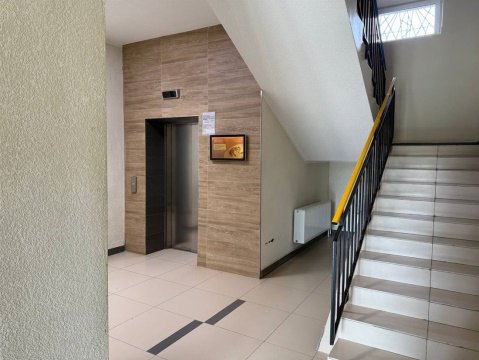 1-к квартира, 3/10 эт., 37м²