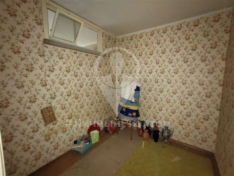 2-к квартира, 2/4 эт., 46м²