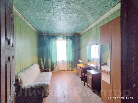 Комната в 4-к квартире, 3/4 эт., 35м²