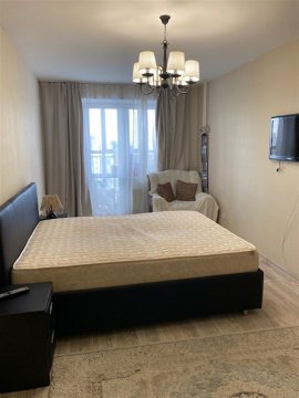 2-к квартира, 13/18 эт., 50м²