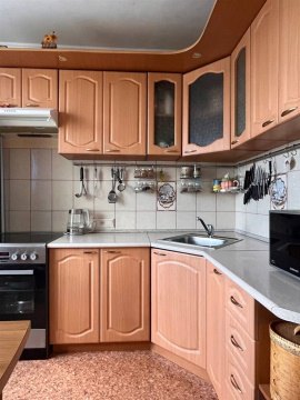 4-к квартира, 8/10 эт., 82м²