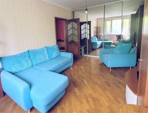 1-к квартира, 1/10 эт., 38м²