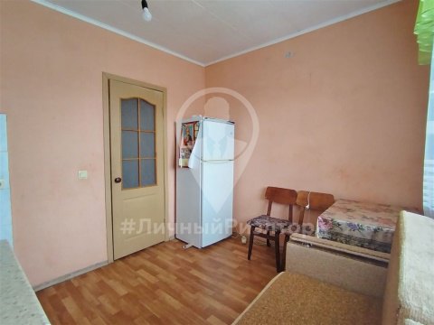 2-к квартира, 3/3 эт., 48м²