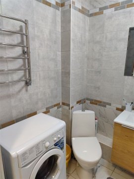 2-к квартира, 2/4 эт., 43м²