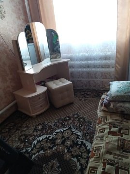 4-к квартира, 1/1 эт., 90м²