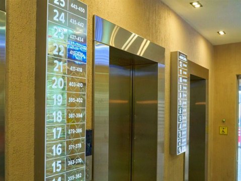 2-к квартира, 9/25 эт., 70м²