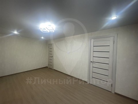 2-к квартира, 5/5 эт., 43м²