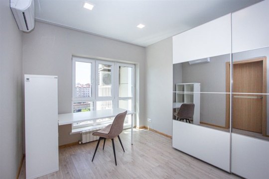 2-к квартира, 9/12 эт., 55м²