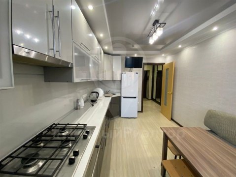 1-к квартира, 9/10 эт., 44м²
