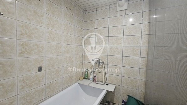 3-к квартира, 3/3 эт., 60м²