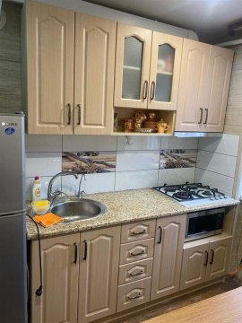 3-к квартира, 3/3 эт., 65м²