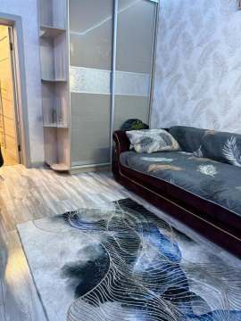 1-к квартира, 3/9 эт., 52м²
