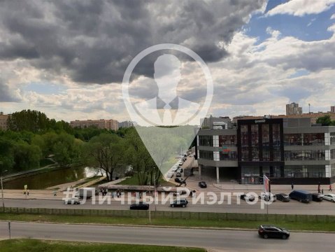 2-к квартира, 6/10 эт., 68м²