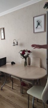 4-к квартира, 9/18 эт., 100м²