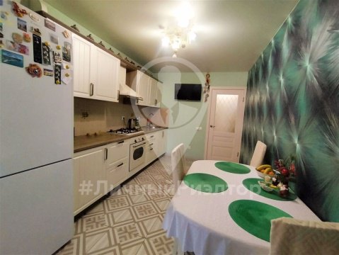 2-к квартира, 4/15 эт., 56м²