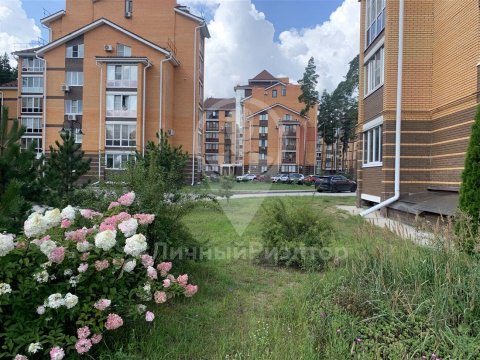 3-к квартира, 6/6 эт., 100м²