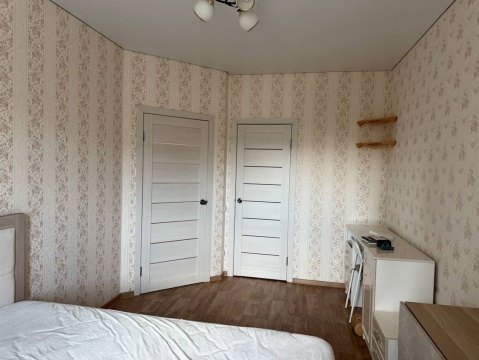 1-к квартира, 3/10 эт., 37м²