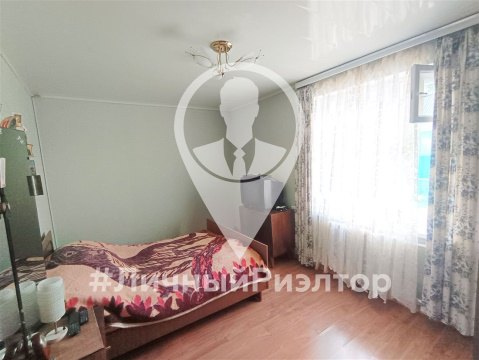 Дом 200м², участок 18 сот.