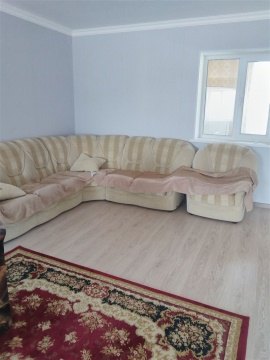 Студия, 2/2 эт., 72м²