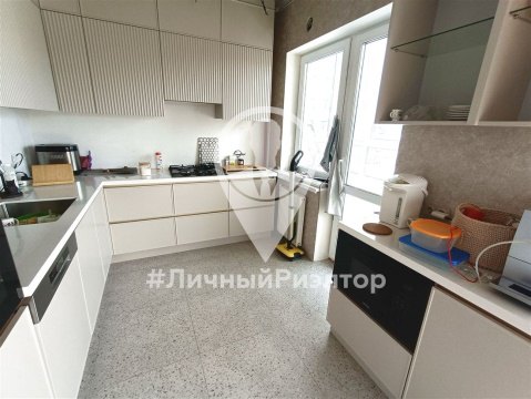 3-к квартира, 5/27 эт., 89м²