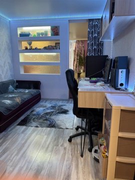 1-к квартира, 3/9 эт., 52м²