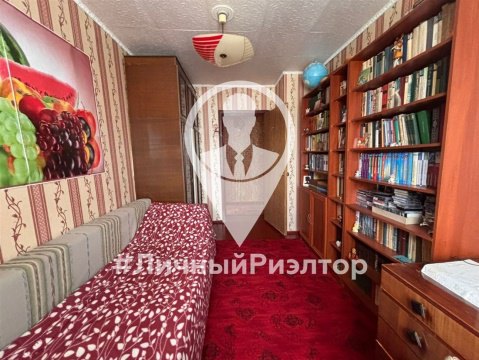 3-к квартира, 4/5 эт., 52м²