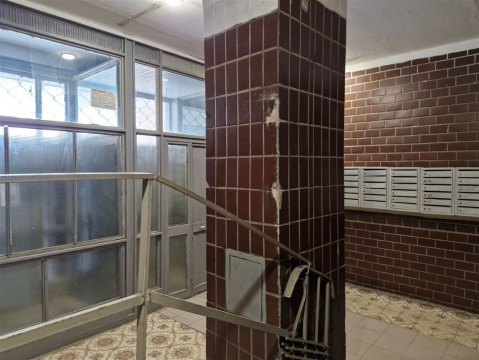 1-к квартира, 1/16 эт., 35м²