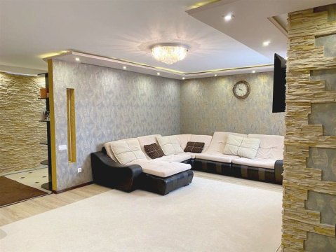 3-к квартира, 10/11 эт., 116м²