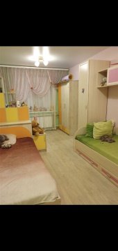 4-к квартира, 5/9 эт., 93м²
