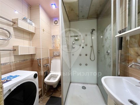 1-к квартира, 1/5 эт., 35м²