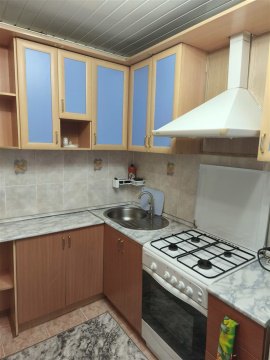 2-к квартира, 5/5 эт., 41м²