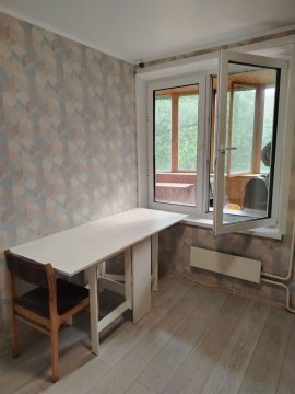 1-к квартира, 6/12 эт., 38м²
