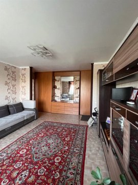4-к квартира, 8/10 эт., 82м²