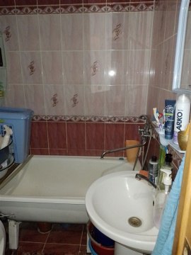 3-к квартира, 2/2 эт., 58м²
