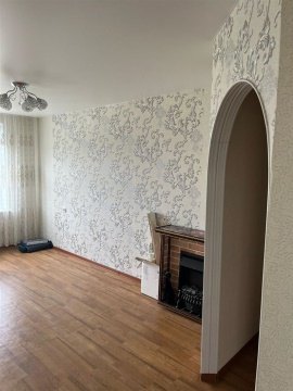 3-к квартира, 5/9 эт., 60м²
