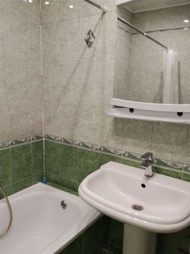 2-к квартира, 10/10 эт., 57м²