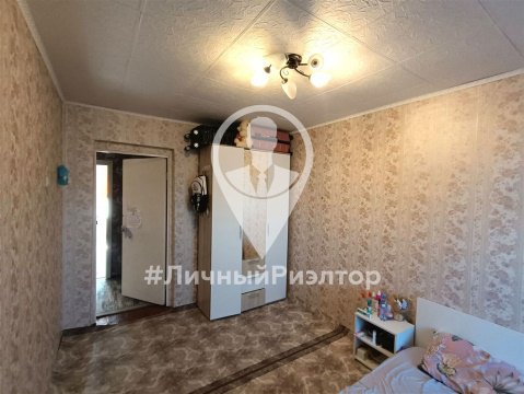 3-к квартира, 9/9 эт., 60м²