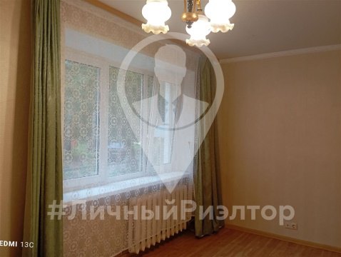 2-к квартира, 1/5 эт., 42м²