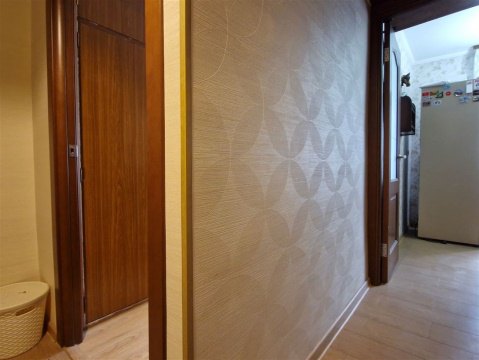 2-к квартира, 2/9 эт., 42м²