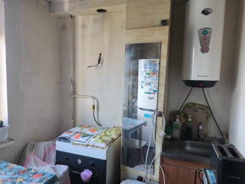 2-к квартира, 9/10 эт., 46м²