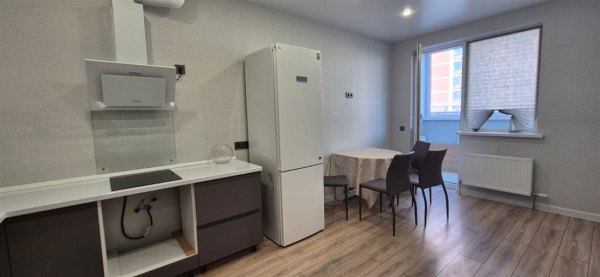 2-к квартира, 3/16 эт., 55м²
