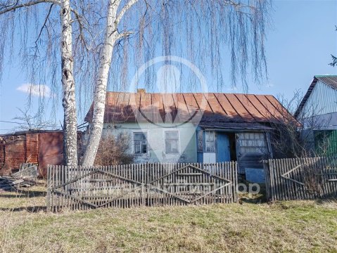 Дом 30м², участок 15 сот.