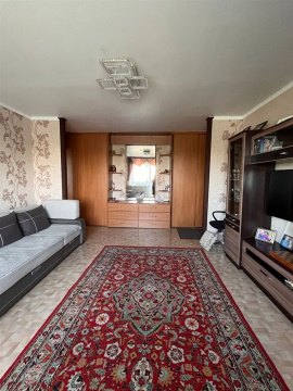4-к квартира, 8/10 эт., 82м²